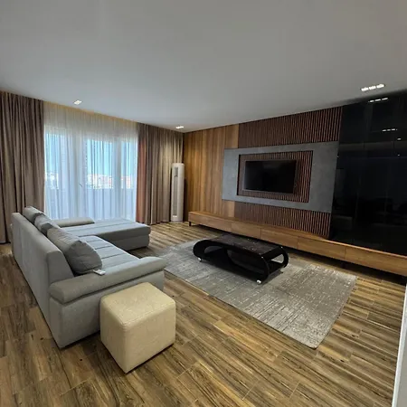 Golden Luxury Apartamento Tirana